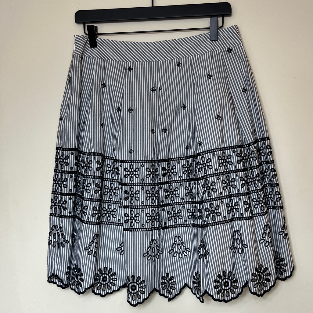 Talbots 100% Cotton Midi Skirt 8p Petite Embroidered Workwear Nwt